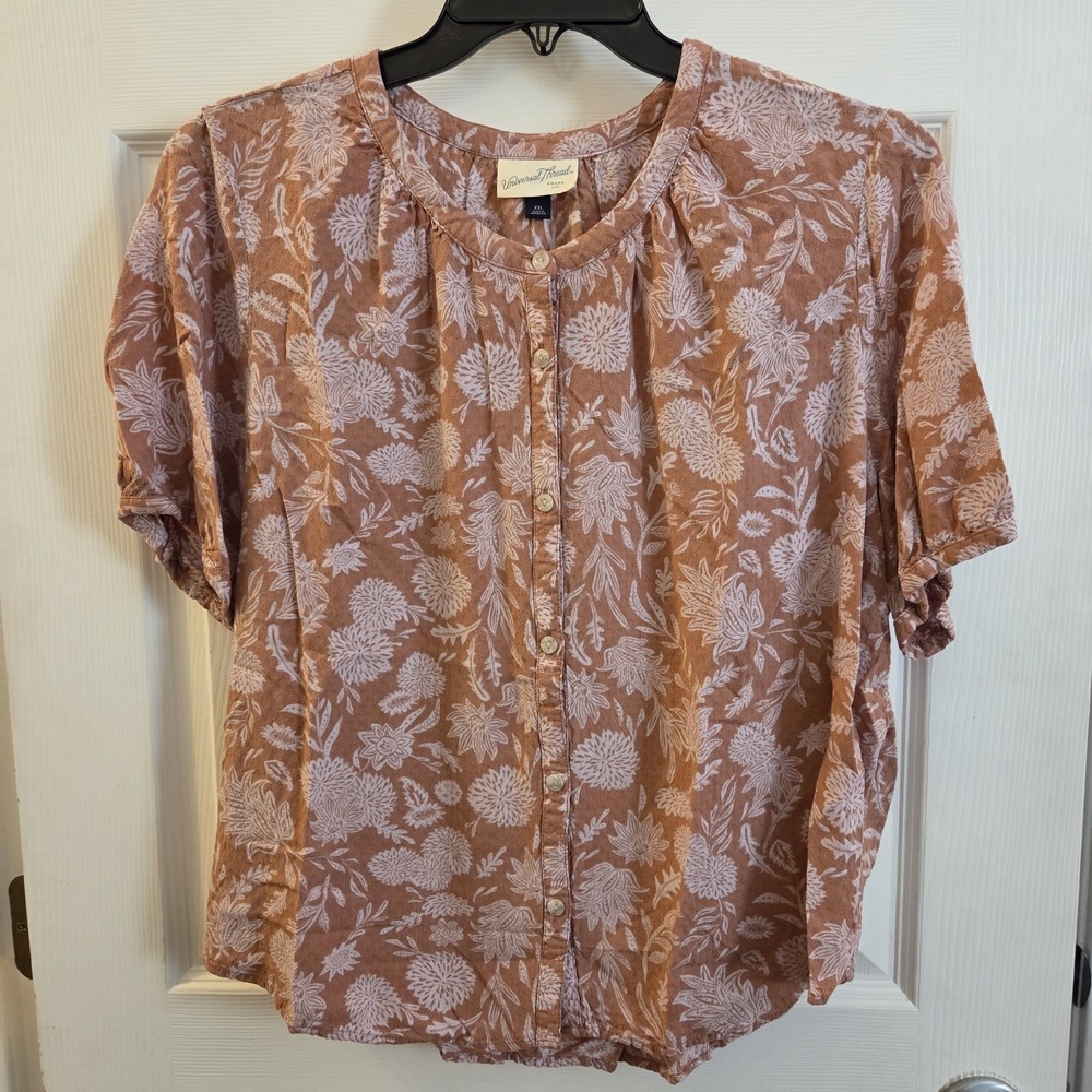 Universal Thread sz XXL mauve/pink floral short slv button up top boho garden